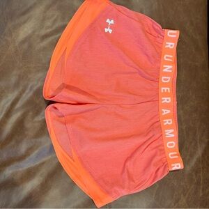 Under Armour Women's Orange Shorts, Size M